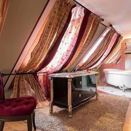 Apartment St.roland Konventhof Riga